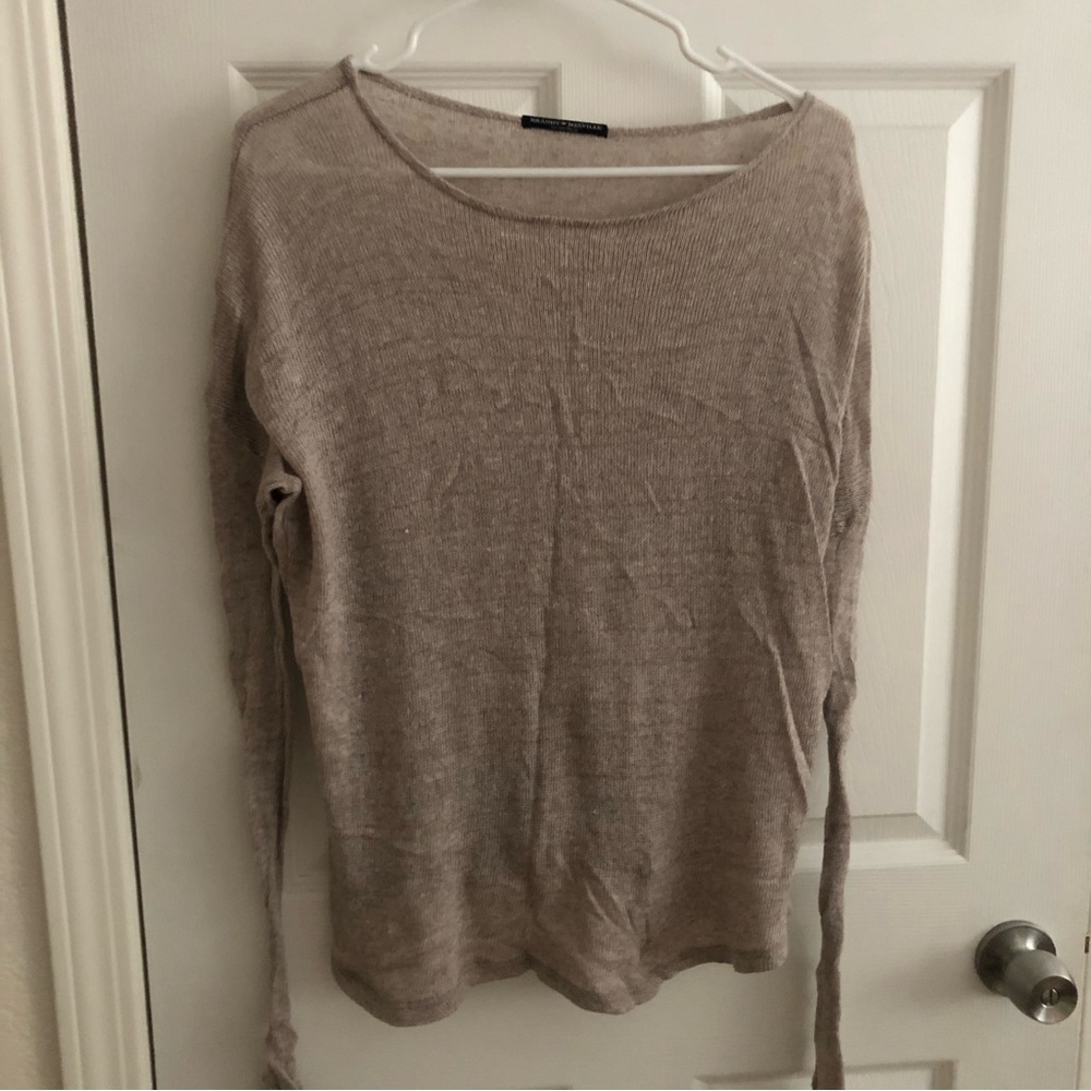Brandy Melville shirt